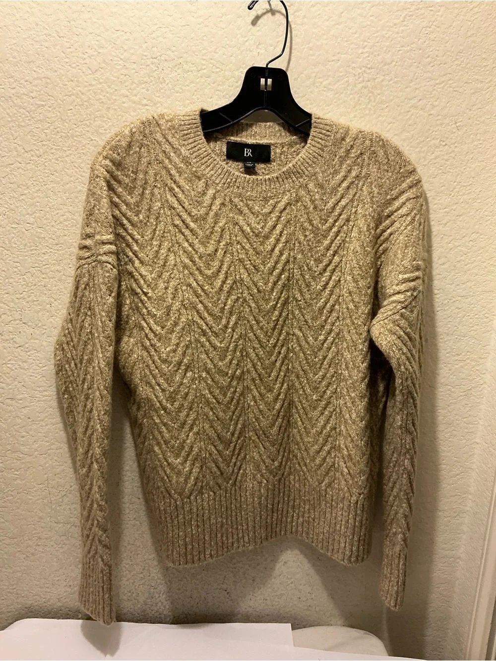 NWOT Banana Republic Beige Chevron Knit Crewneck Sweater -Marled crew XS